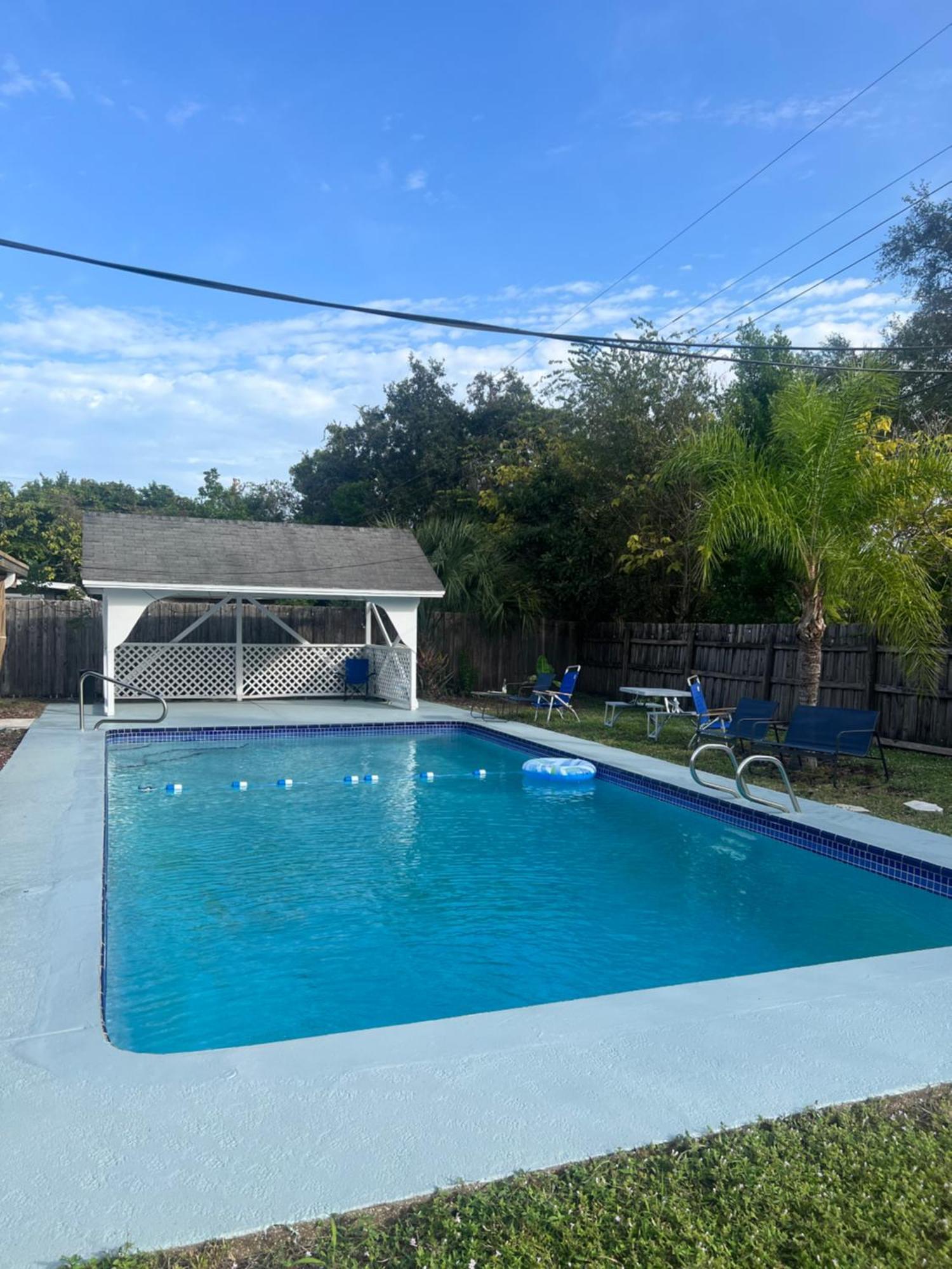 Pool House Oasis Villa ไททัสวิลล์ ภายนอก รูปภาพ